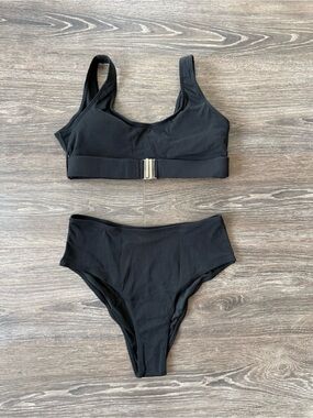 Black High-Waist Bikini with Clasp
